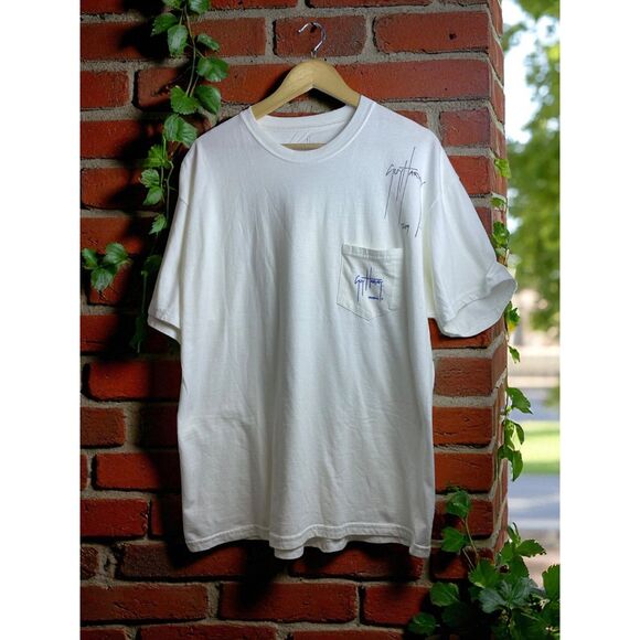 Guy Harvey Other - Guy Harvey Autographed 2009 T-Shirt Y2K - Size L